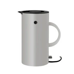 Stelton EM77 Elkedel 1,5 Ltr Lys Grå